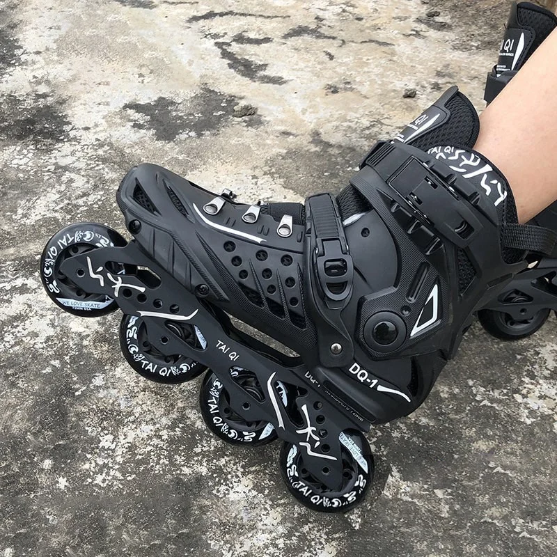 new technology  cheaper shipping cost LED 4 wheels inline roller quad skates