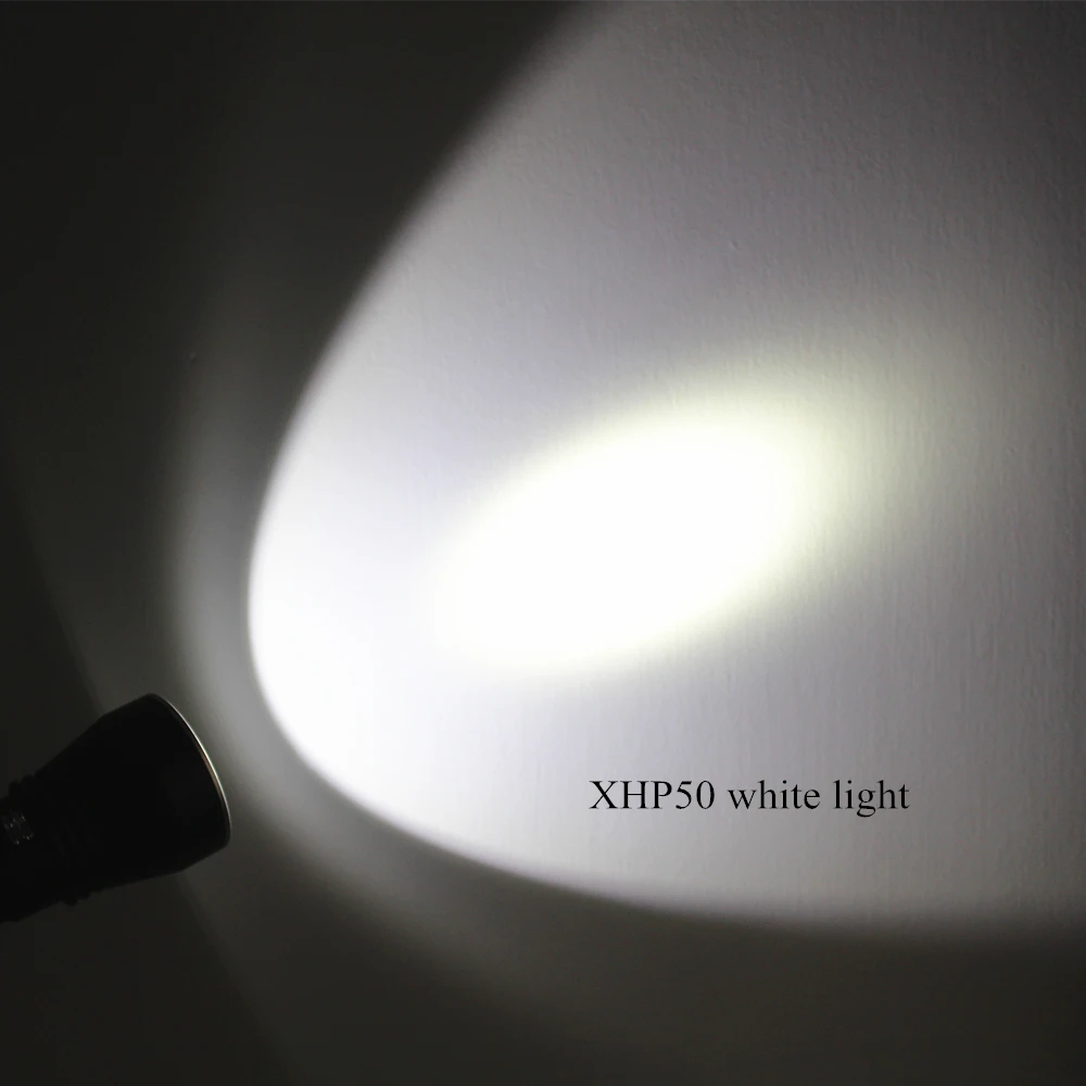 Wholesale High Quality Xhp70 Xhp50 Led 4200 Lumens Yellow/white Light Tactical Waterproof F8 Underwater Diving Flashlight