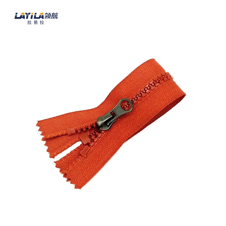Fancy Auto-Lock Plastic Zipper For Clothes