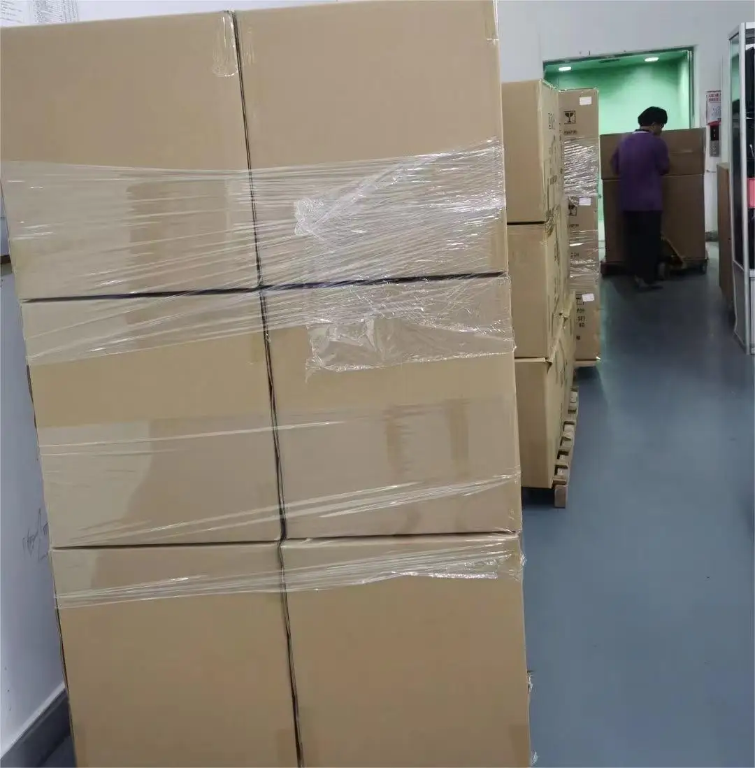 excavator air filter assembly C20500 housing replacement paver air cleaner replacement 4011558152505 C20500 AF25723 P778994