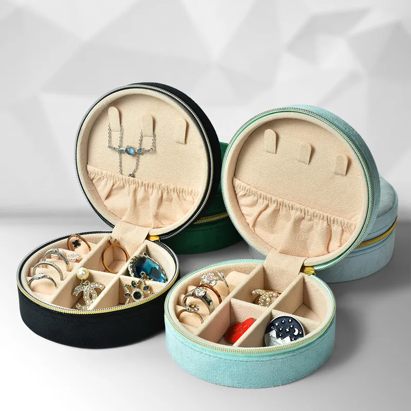 Portable European-Style Porcelain Jewelry Box Small Square Storage Box for Earrings and Rings Functional Package