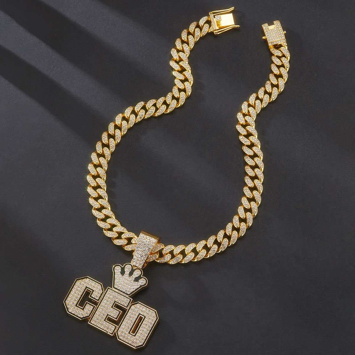 1Pc Hip Hop Crown CEO Letter Pendant Necklace, Miami Cuban Chain, Rock Band Jewelry Gift For Men And Women