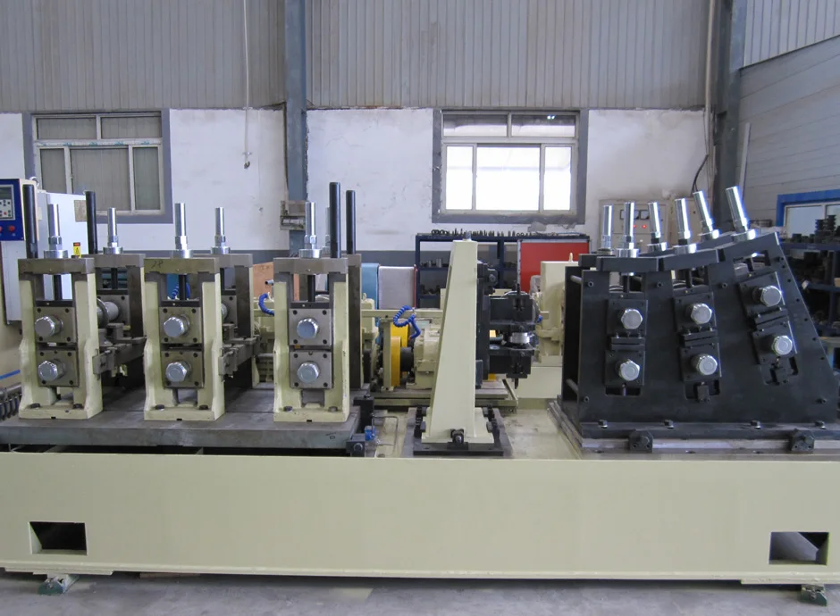 Automatic Production Line For Forming And Punching Of Front Bumper Beam Roll Forming Machine