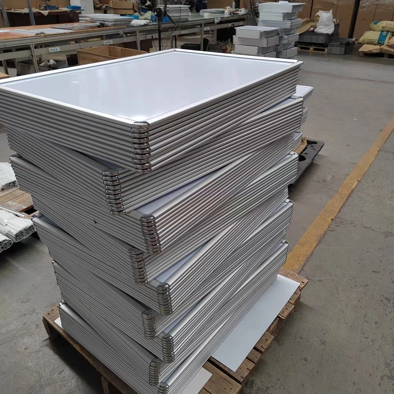 Factory Aluminum clip snap frame,B2 bulk snap frames aluminum poster frame