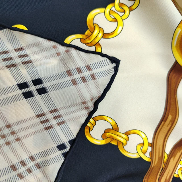 China Supplier Wholesale Multi Color Polyester Custom Printed Silk Scarf with Soft touch feeling  to Autumn