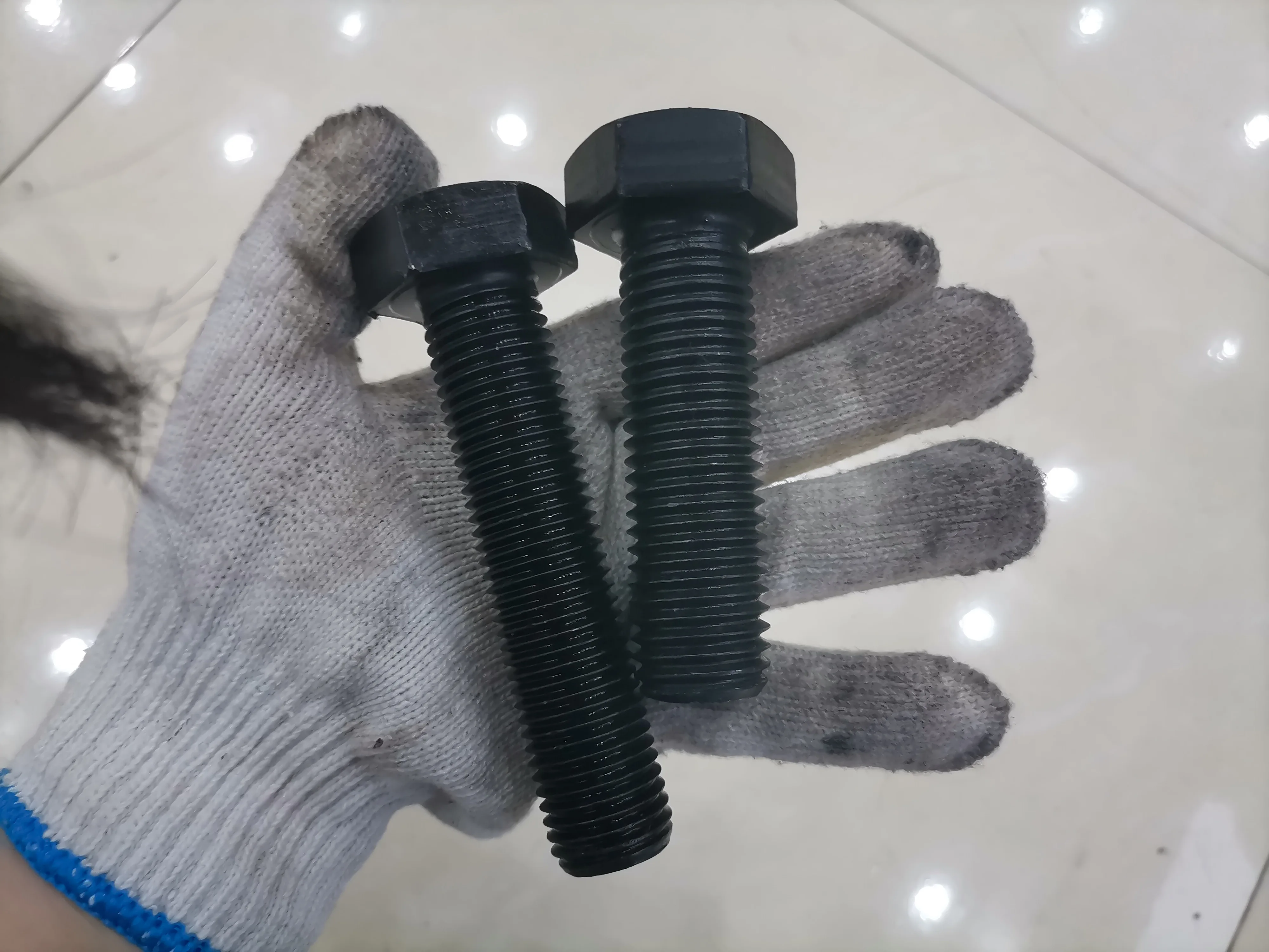 Din 931 Din 933 M8 Hexagon Head Bolt Grade 4.8/ 8.8/ 10.9/ 12.9 Half Thread Hex Bolt And Nut