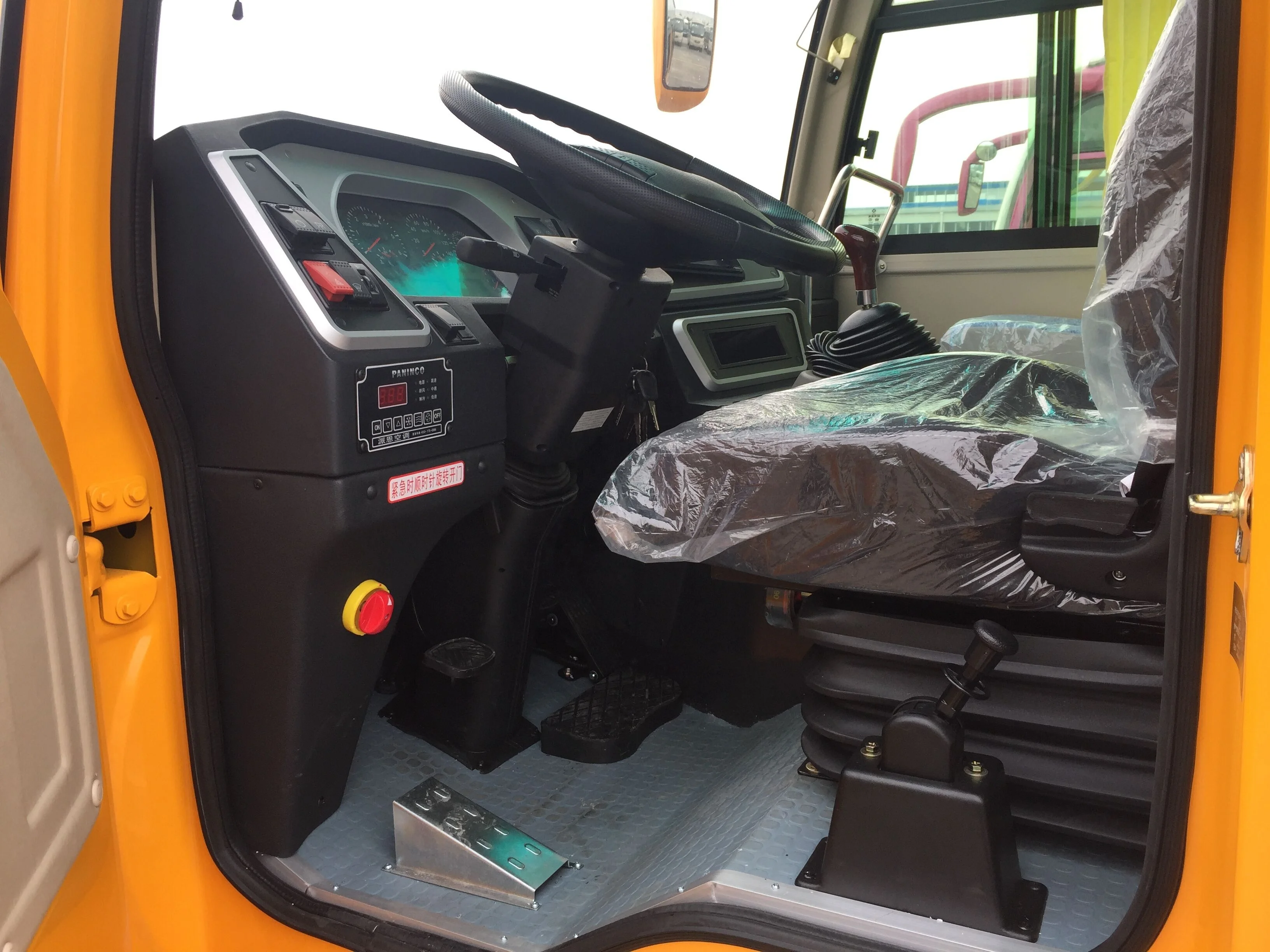 Dongfeng 7.3m public transportation bus two floors 30 seats inter city bus hot sale