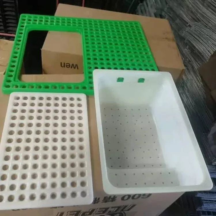 Animal Farm  Rabbit Cage Accessories 50*60 cm Plastic Rabbit Slat Floor With Nest Box