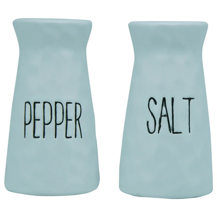 Simple Design Farmhouse Ceramic herbs & spice tools  Cute Salt and Pepper Dispenser Salt Pepper Shaker Set for Home Kitchen