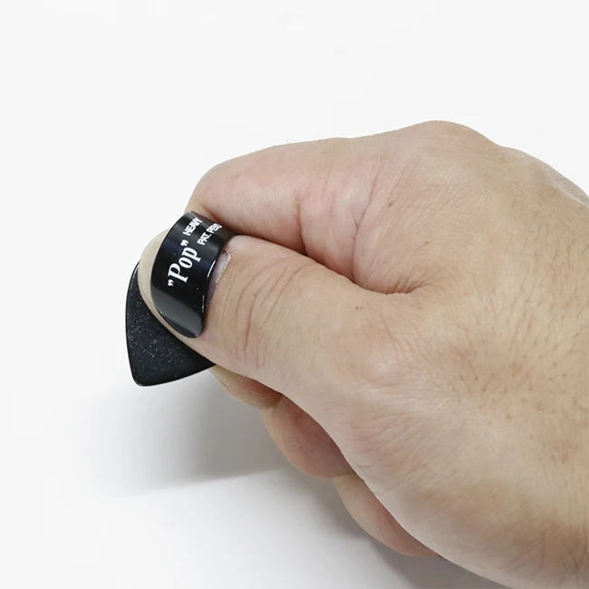 Available popular colors wood box thumb pick guitar made in Japan