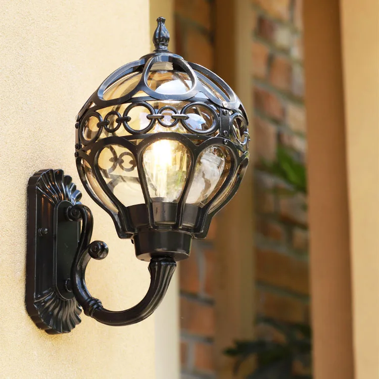 Energy Saving Brightness Vintage Garden IP44 Waterproof Outdoor Round Ball Lantern Lamp Wall Light