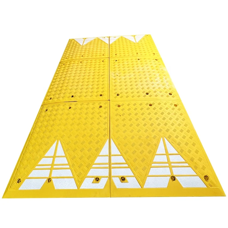 1000x900x65mm Durable Traffic Safety Breaker Big Yellow Road Rubber Speed Hump (1600451618266)