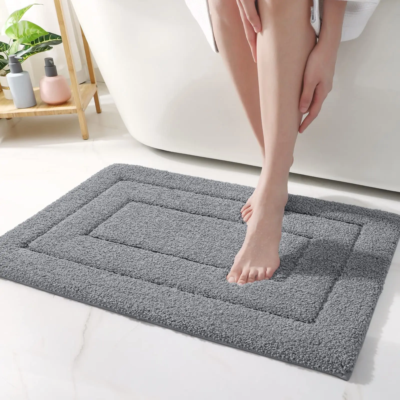 Grey Bathroom Rug Mat Microfiber Soft Bath Mats for Bathroom Non-Slip Bath Mats Machine Wash Dry