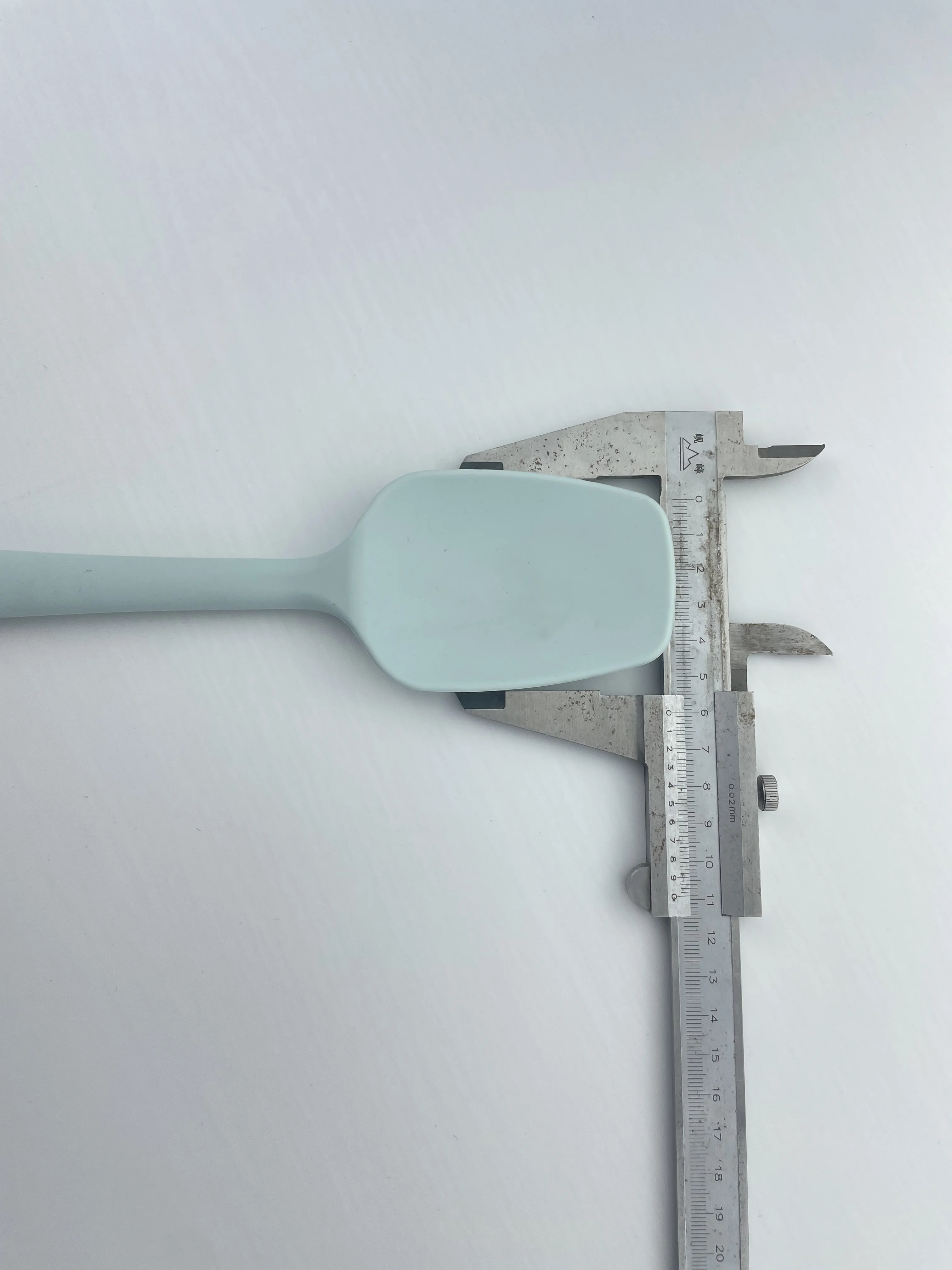 Factory direct household silicone kitchen shovel, silicone kitchen shovel tools, cake shovel spoon