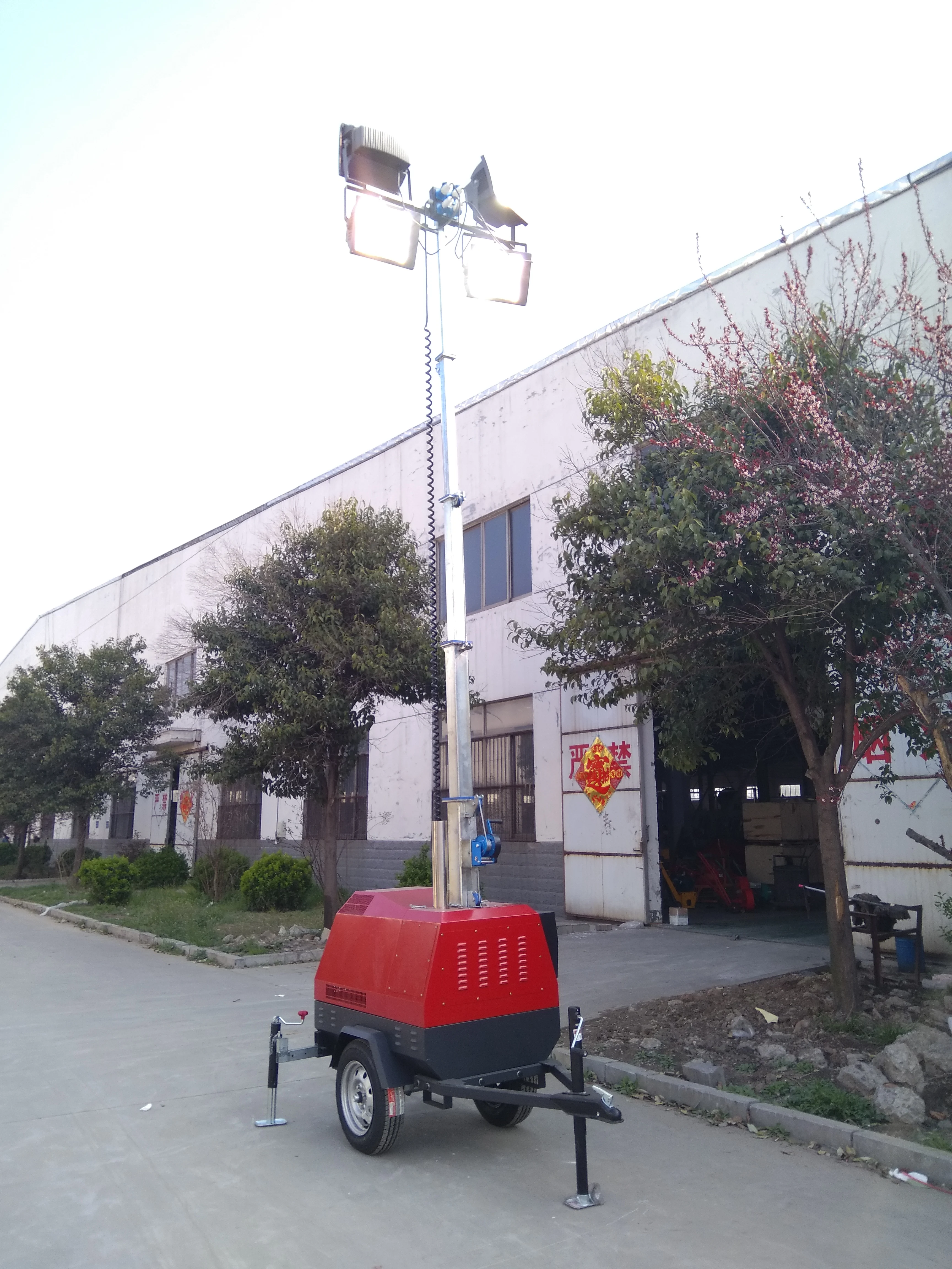 Hot sale diesel light tower engineering lighting telescopic mast mobile trailer portable led portable generator lighting tower