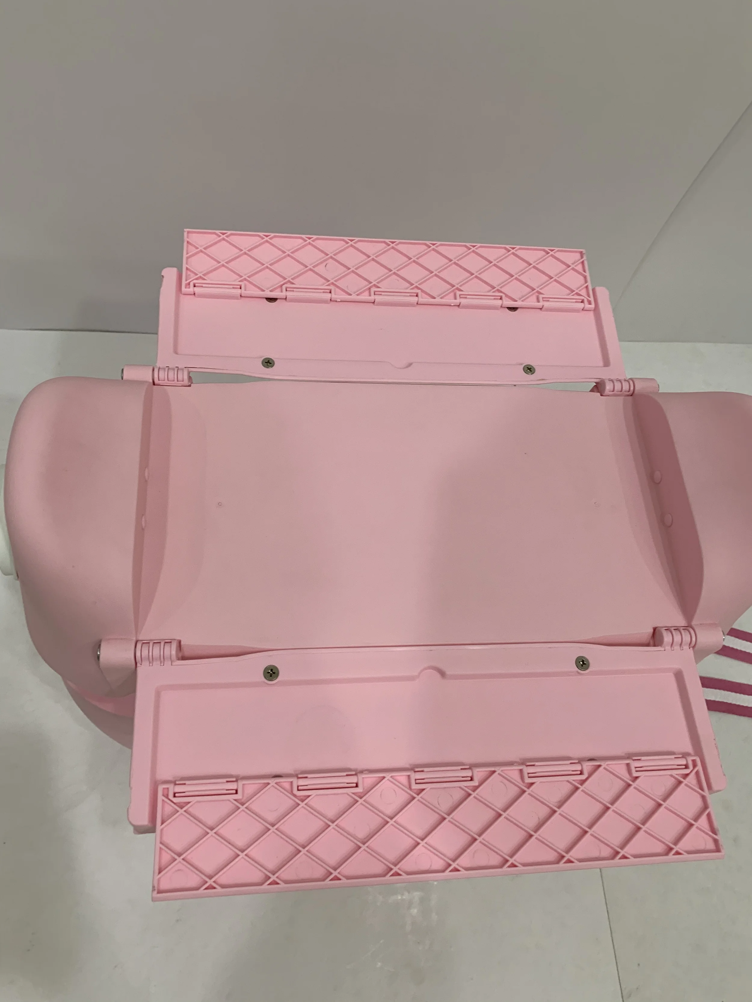 PP Classic and fashion Cute Kids Scooter Suitcase Bag Children Carry on Cabin Travel Rolling Luggage on Wheels Children Gift Box