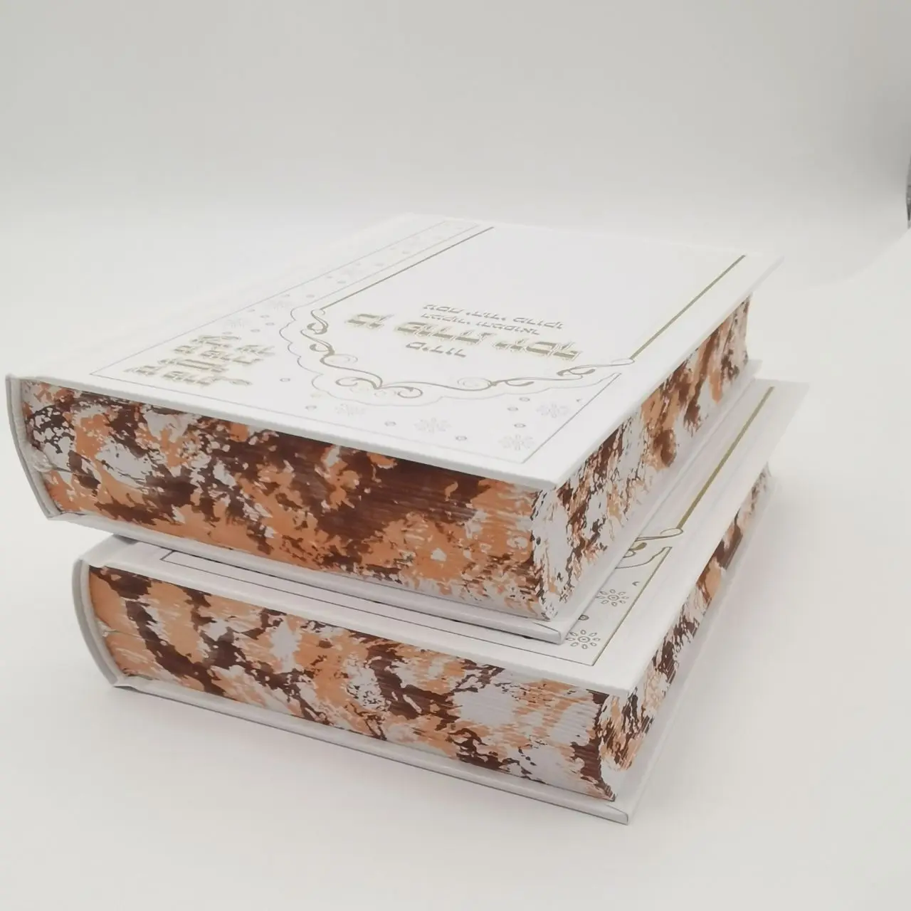 2025 New Technology Custom Quality English Colorful Edges Book Printing