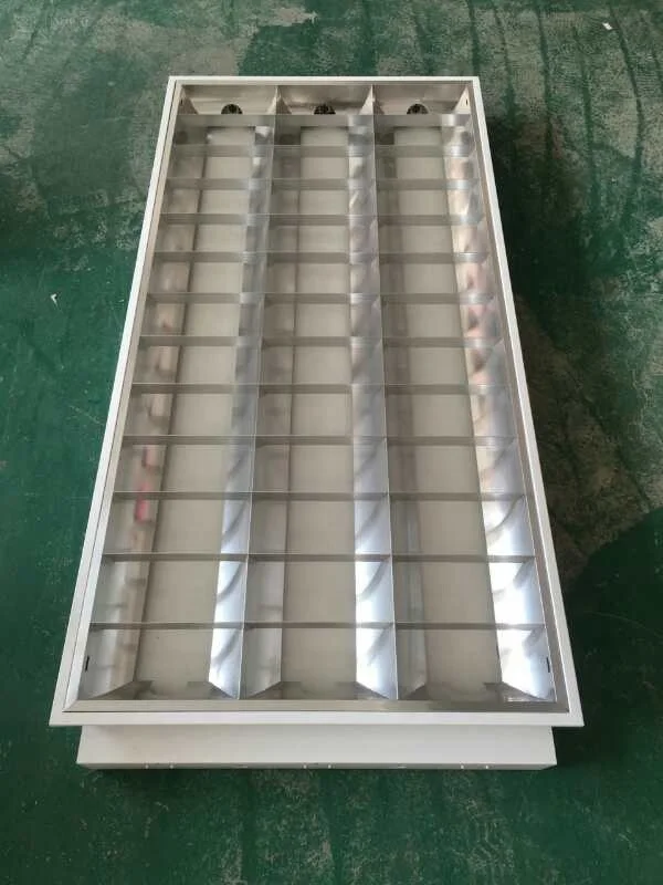 Indoor lighting T5 T8 grille lamp embedded 3x40w I type V type 1.2m louver light 2x4ft T8 fluorescent grille lighting fixture
