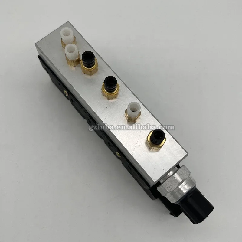 Air Suspension Valve Block Distribution Valve C2C2265 C2C22909 C2C35166 For JAGUAR XJ XJ6 XJ8 2003-2009