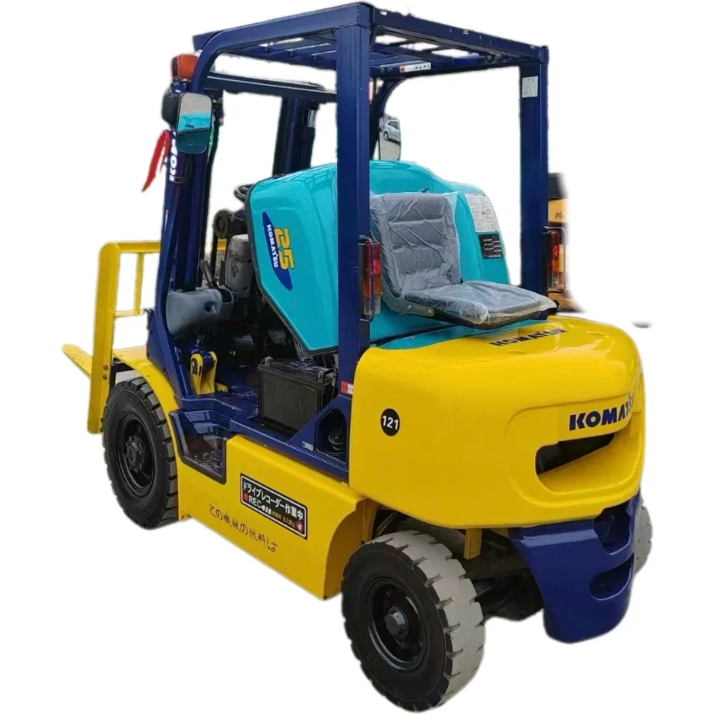 Хорошая цена 2018 год 100% оригинальный японский komatsu fd25 fd30t-16 FD30 2 5 тонн 3 тонны Подержанные Дизельные вилочные погрузчики т в продаже