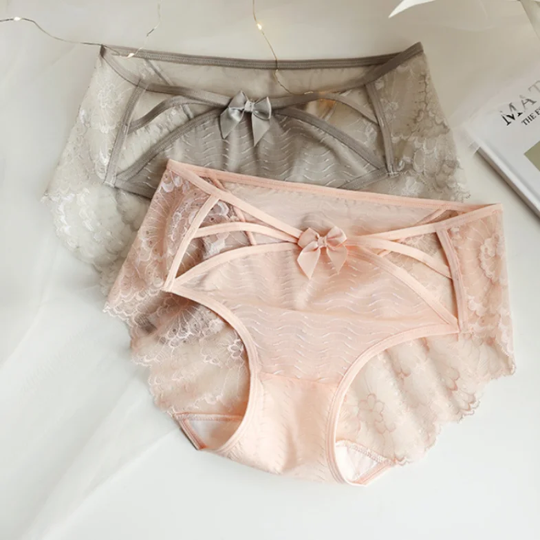 Women Elegant French Lace Panties Russia Ukraine Sexy Lace Seamless Thong Striped Panties Girls Thongs See Through Panties