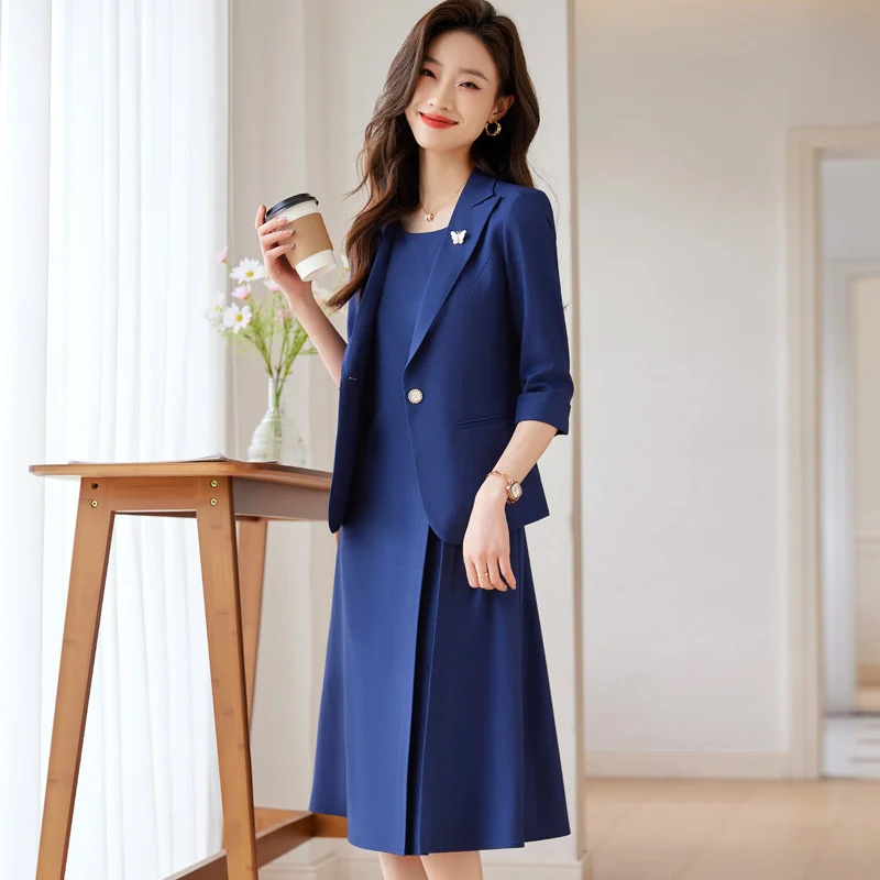 Factory Custom  Wholesale Elegant Office Wear  Half Sleeve 2 Pieces Women Suits