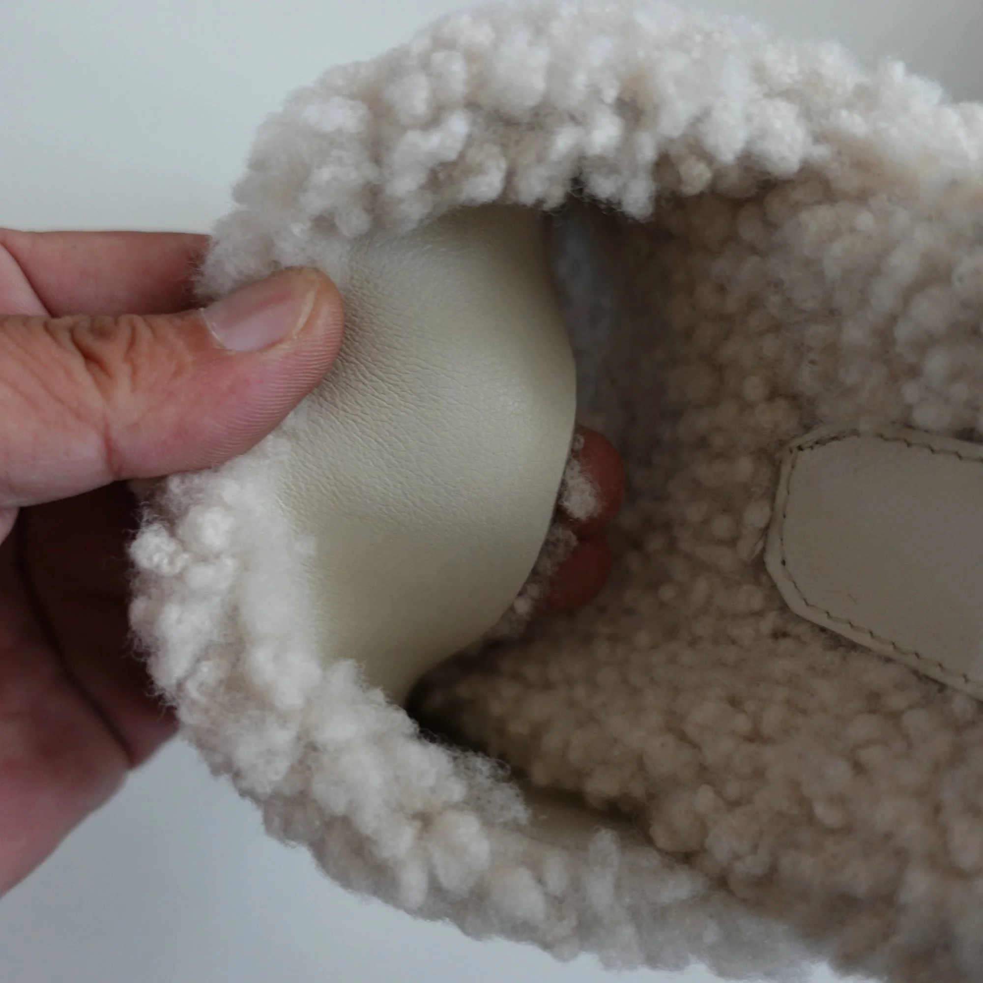 Wholesale double face sheepskin slippers 2022 genuine house slippers Women lamb fur slippers