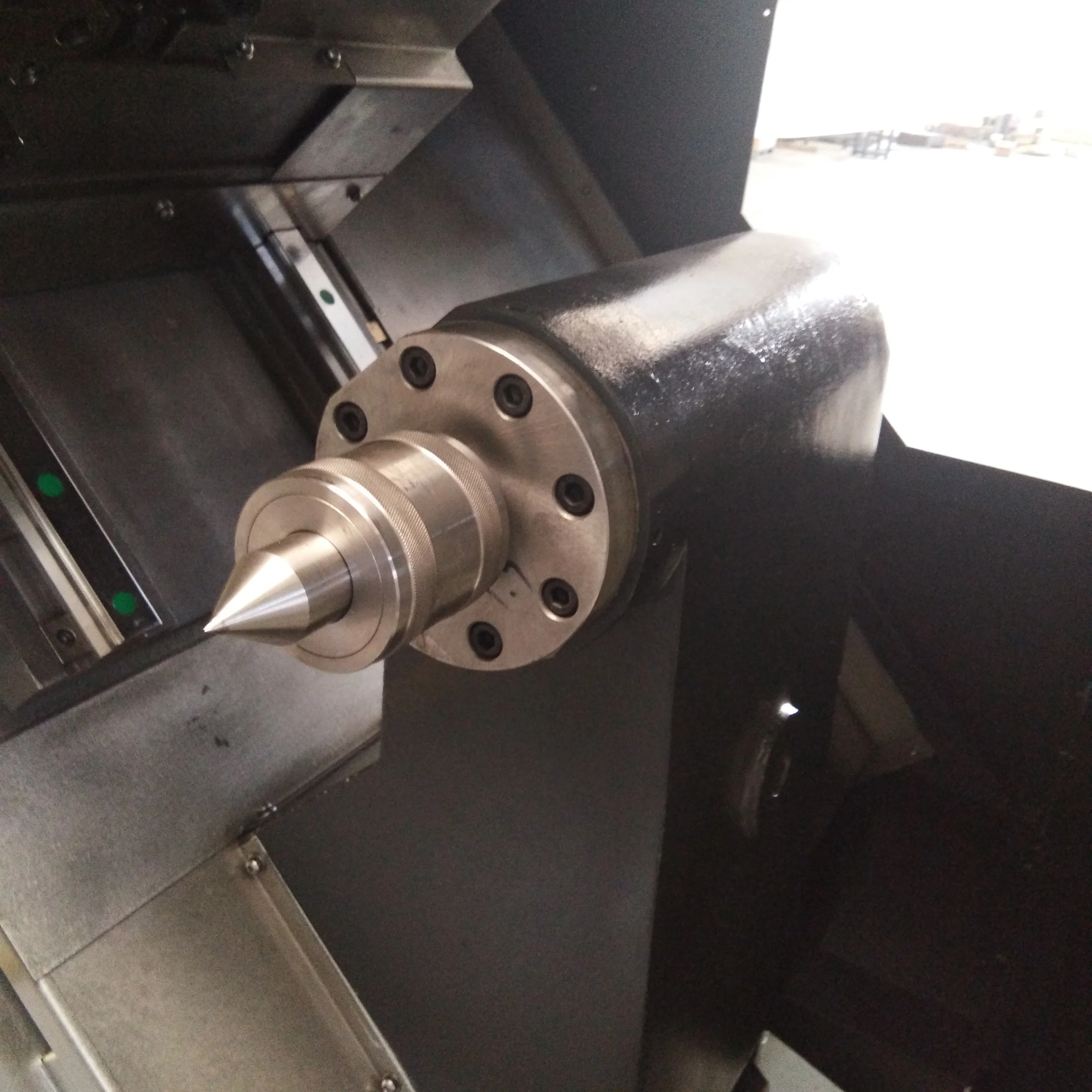 Metal parts machining turning TCK50A inclined bed CNC lathe with hydraulic tailstock integrated automatic CNC lathe