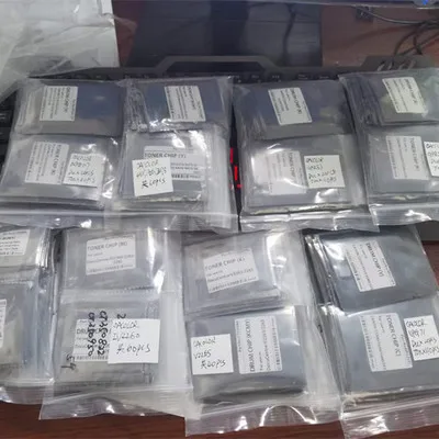 Wholesale Chip Permanent PFI-1700 Compatible for PRO-2000 PRO-2100 4000 4000S PRO-6000 PRO-6100 Print Cartridge Chip in Bulk