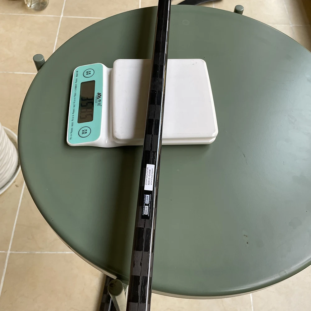 Hot Sales 350g  Composite ice hockey stick with grip