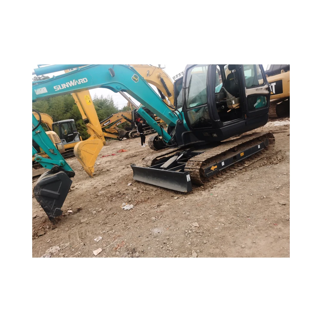 used hydraulic crawler excavator Sunward SWE70E high quality good condition low price for sale