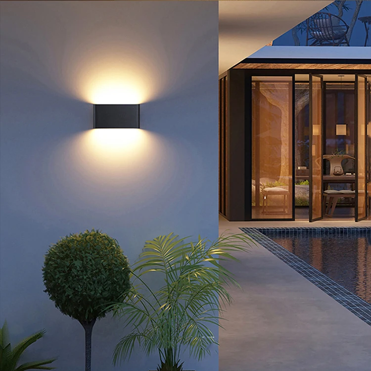 Modern Nordic Up and Down Aluminum Decorate Wall Indoor Bedroom Wall Light Led Waterproof IP65 Outdoor Wall Lamps Fixture
