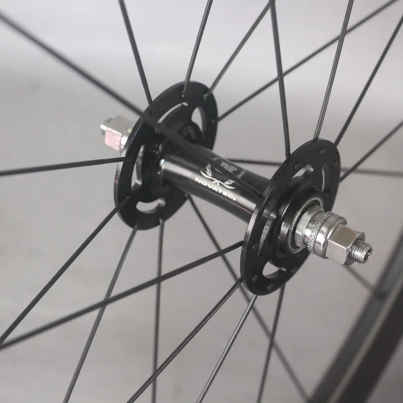 2021 NEW Light Weight Carbon Wheels 700*25C fixed gear Bike Carbon Fiber Wheelset Novatec A165SBT/A166SBT hub 50*25mm Tubeless