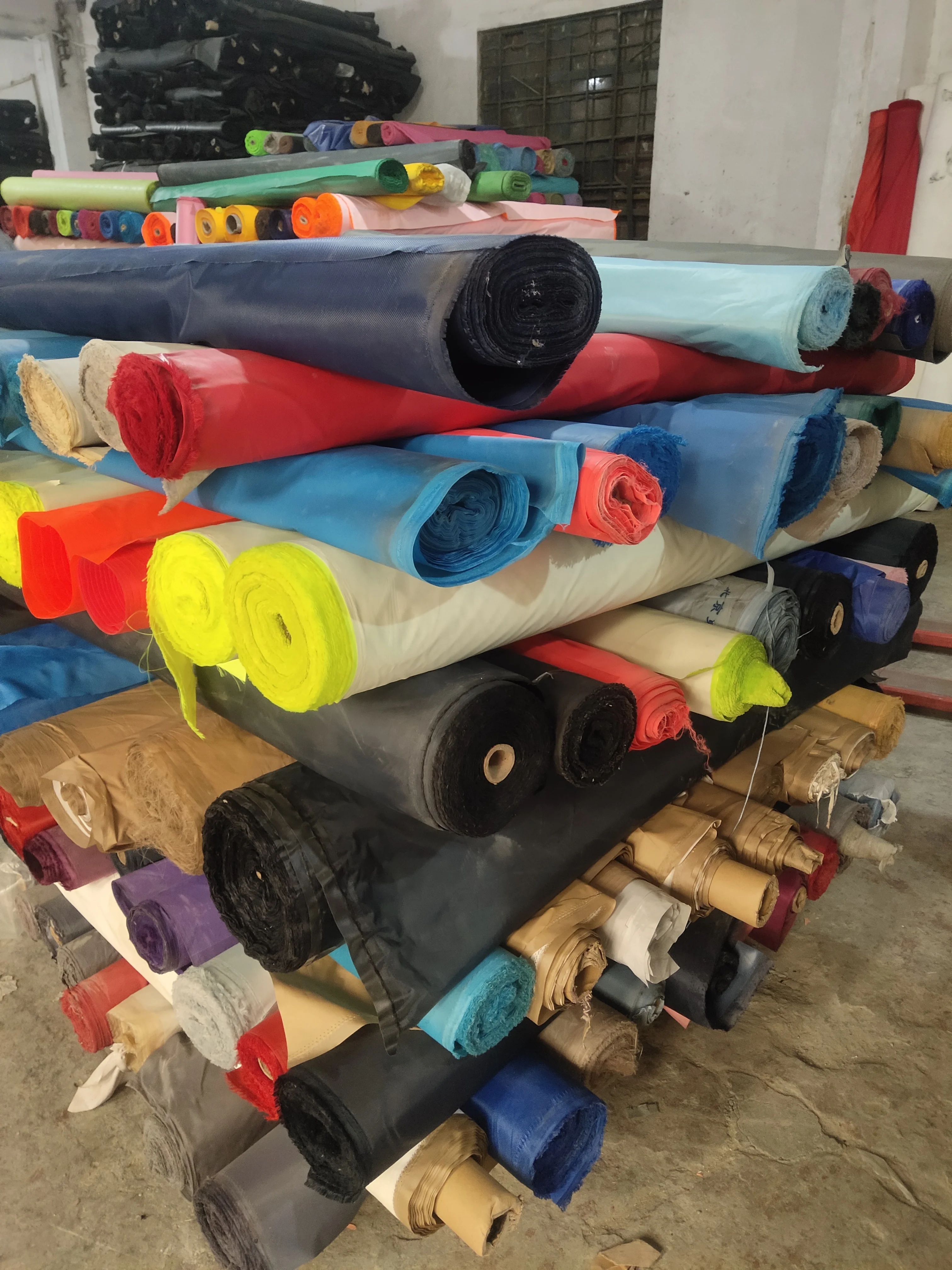 High Quality 100% Polyester Jacquard Woven Oxford Fabric EN PVC Coated Cheap Stock Fabrics Beautiful Outdoor Pattern Guangdong