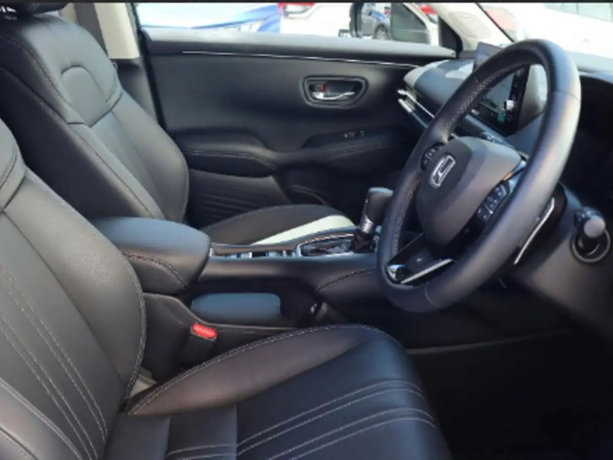Б/у дешевый Honda ZR-V 1.5L V4 готов к отправке