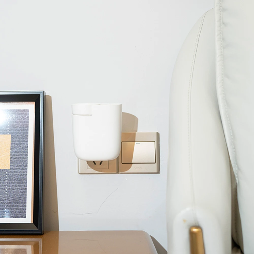 SCENTA New Product Electric Home Fragrance Diffuser,Refillable Room Freshener Perfume Diffuser Auto Aroma Diffuser with Plug In