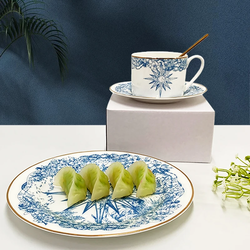 SYL Lucky Star Bone China Mug Creative Decal Steak Western Dish Dessert Plate Cutlery Couple Home Decoration Cutlery Set