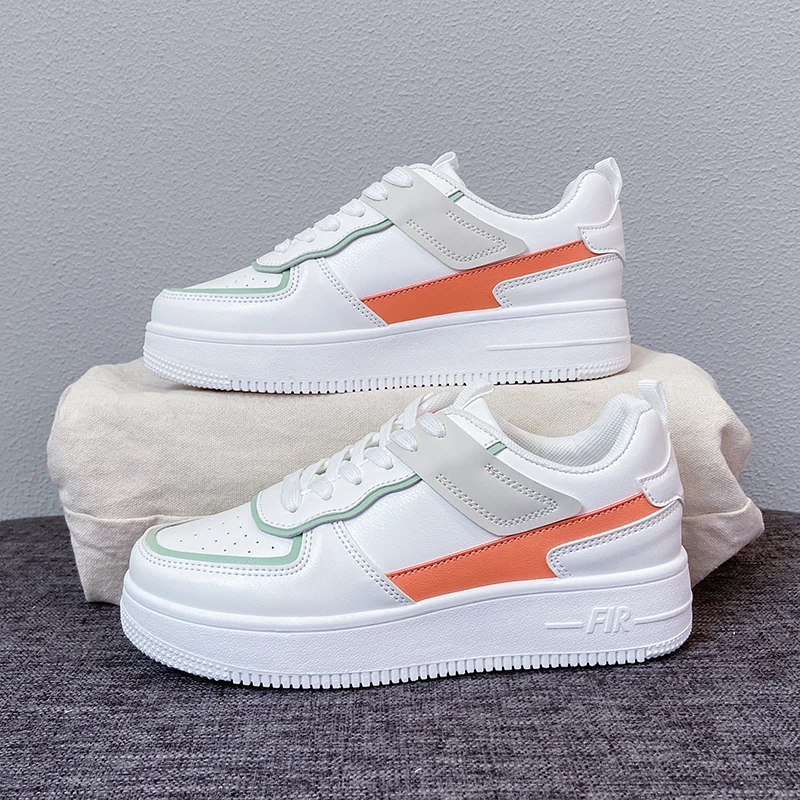 New style High-quality fashion  Board shoes casual thick-soled white shoes sneakers for Girls