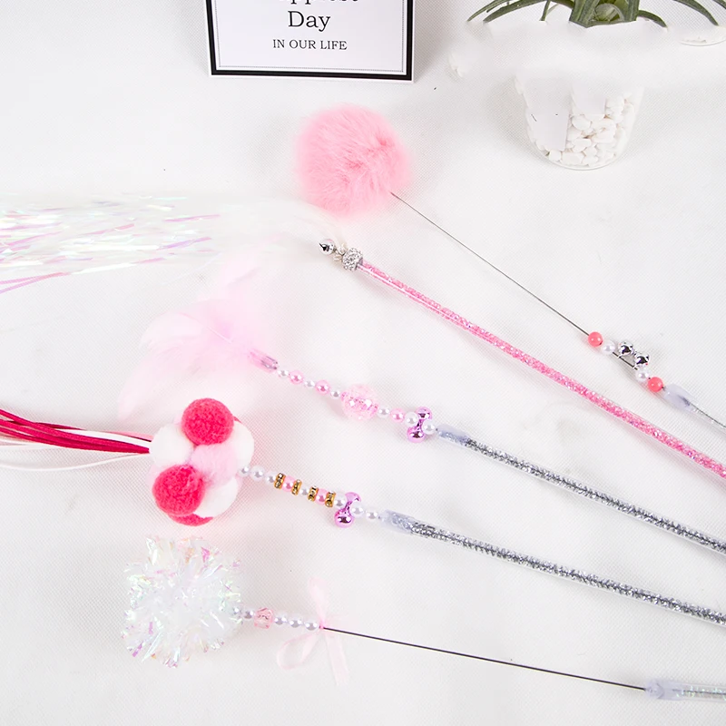 
Pet Accessories Silk Feather Cat Teasing Wand Interactive Cat Teaser Toy Stick for Cats 