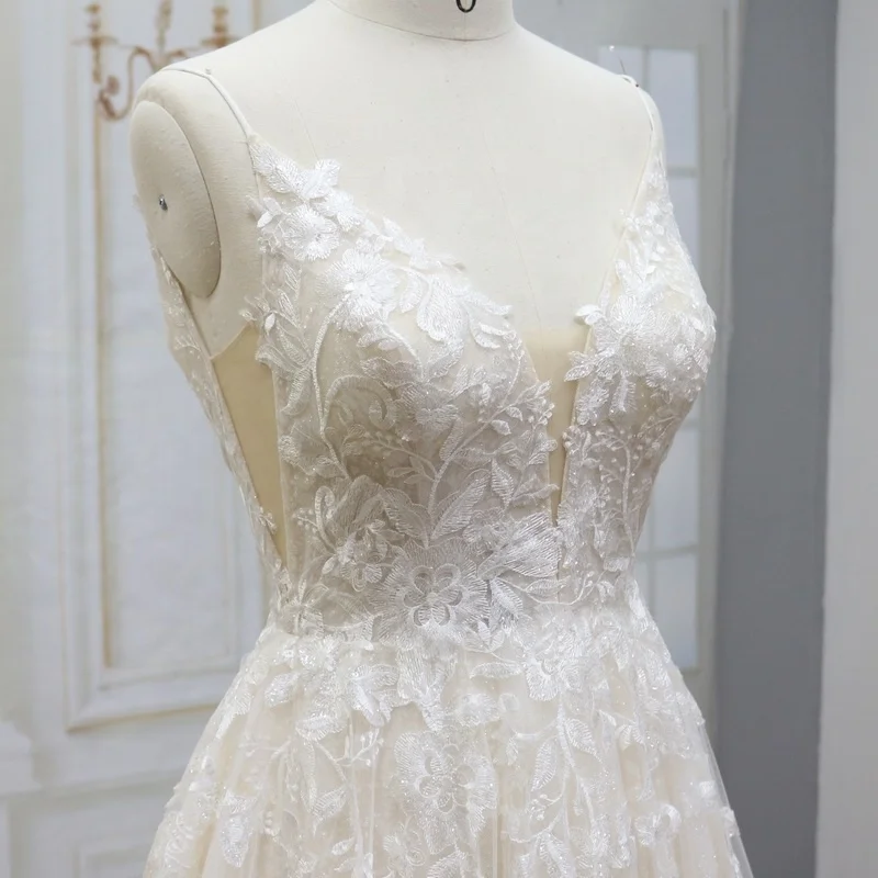 
2021 new arrive backless with shiny tulle white ball gowns for bride factory 