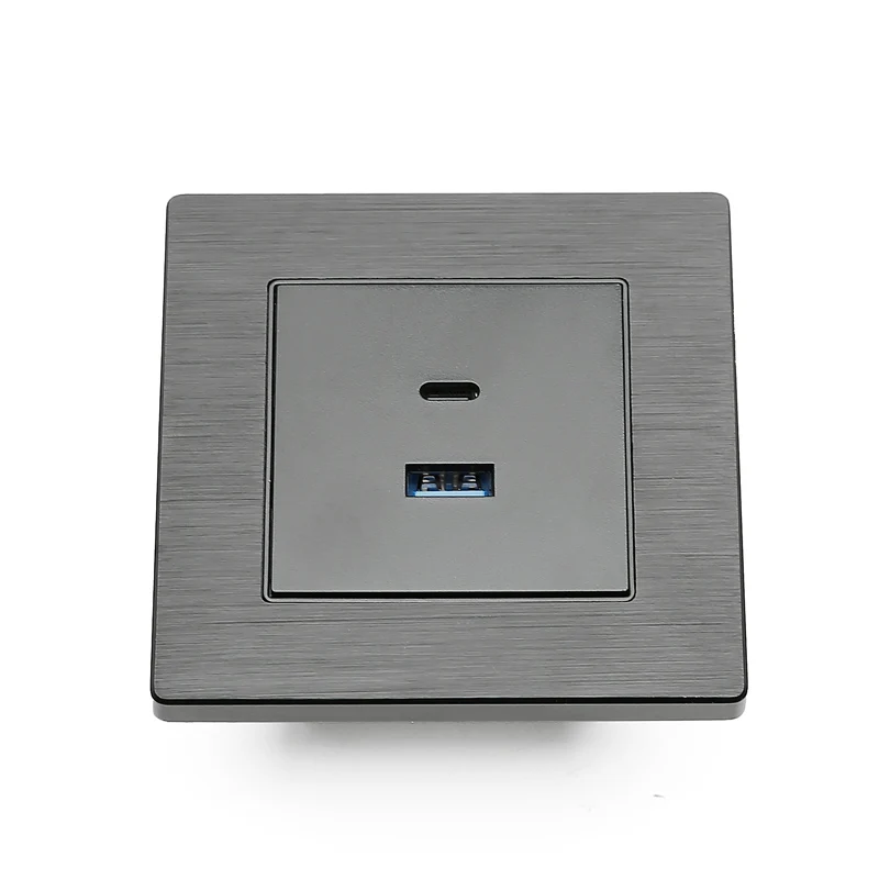 OEM Custom CCC Certificate Cheap Fast Charging Type C PD 20W USB Universal Electrical Outlet Wall Socket With