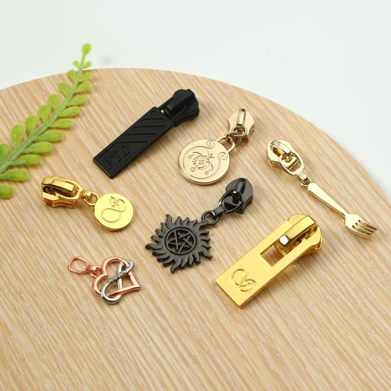 Custom letters logo Auto lock zipper puller engraved logo metal replacement zip fastener puller
