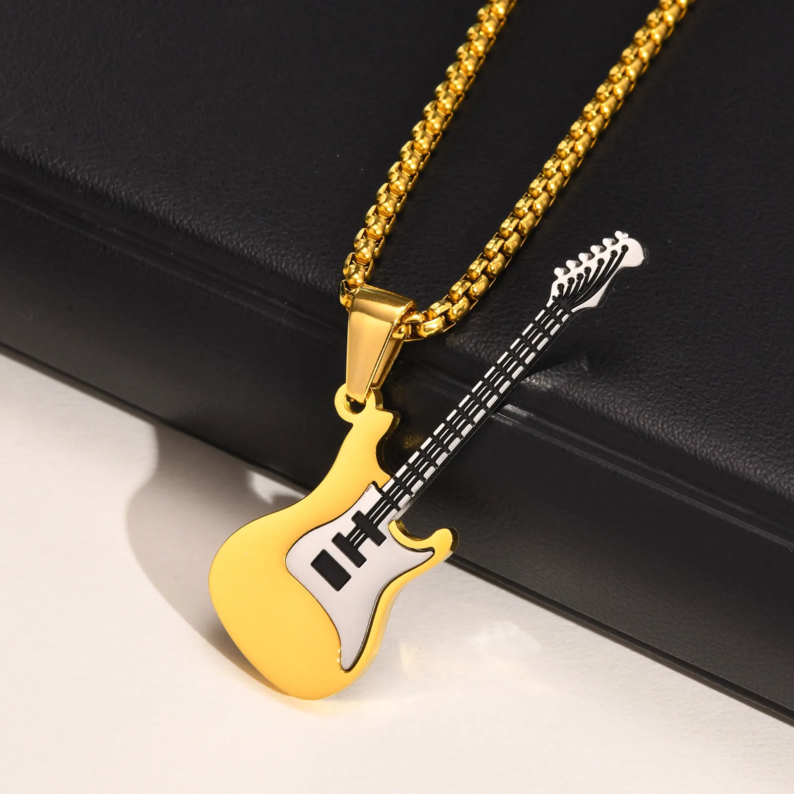 Personality Men Titanium Steel Necklace Jewelry Trendy Hip Hop Stainless Steel Guitar Pendant Street Classic Fashion Personality