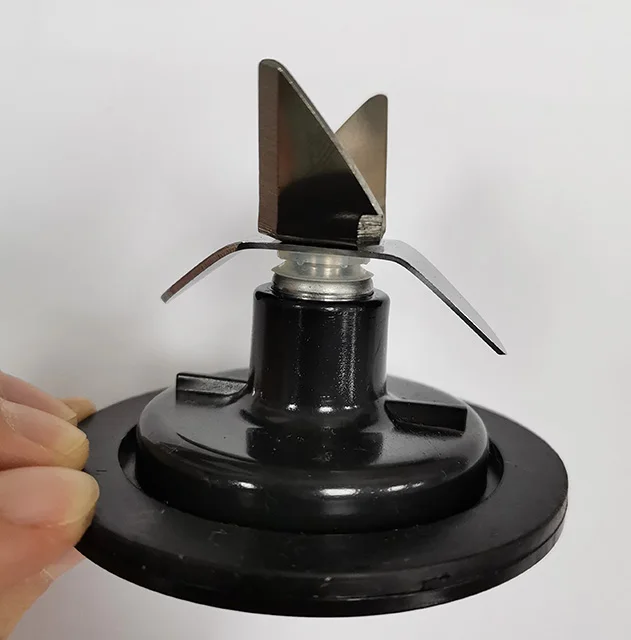 Cheap Factory Price Used 12 Wheels 10 Inch Rubber Wheel 14mm Chrome Shaft Home Use,household mixing knife accessories