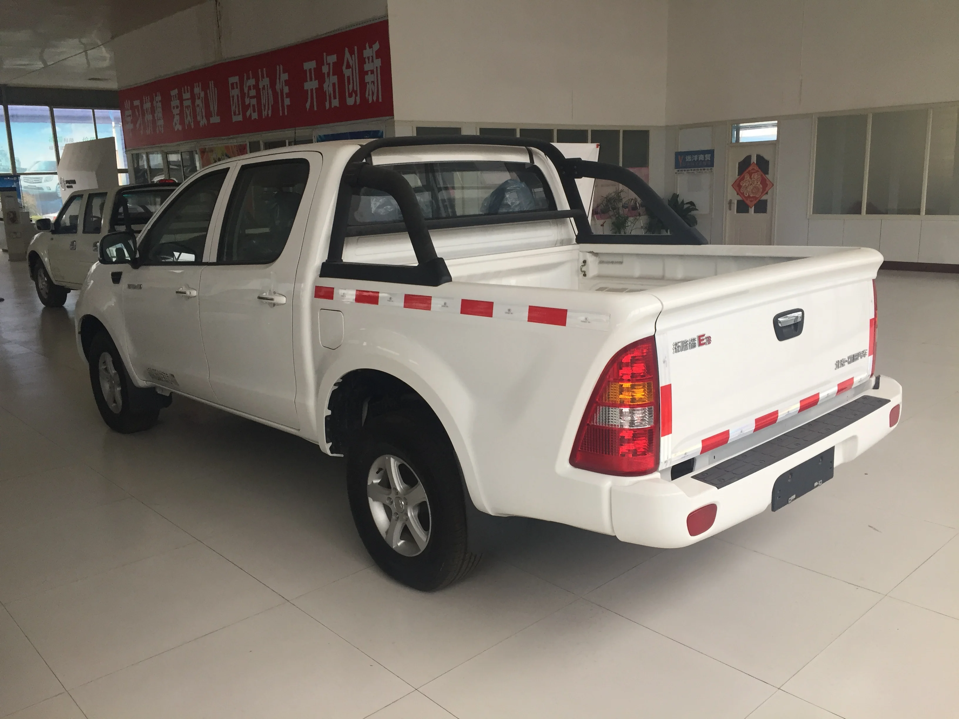  FOTON tunland 4*4 пикап с двойной