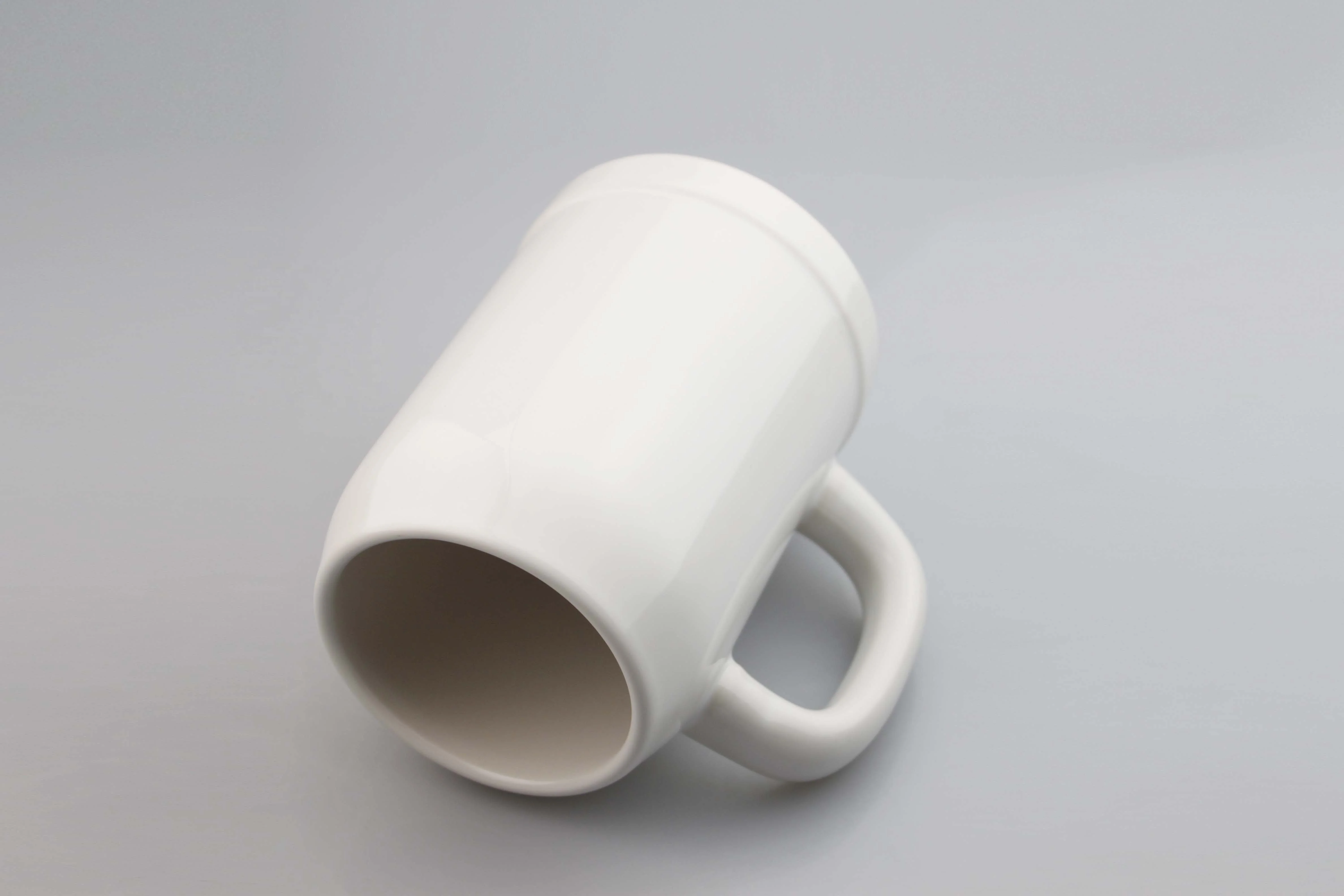 Wholesale Top Grade 20oz Ceramic Beer Stein Mug German Bavarian Drinking Tankard For Sublimation Blank