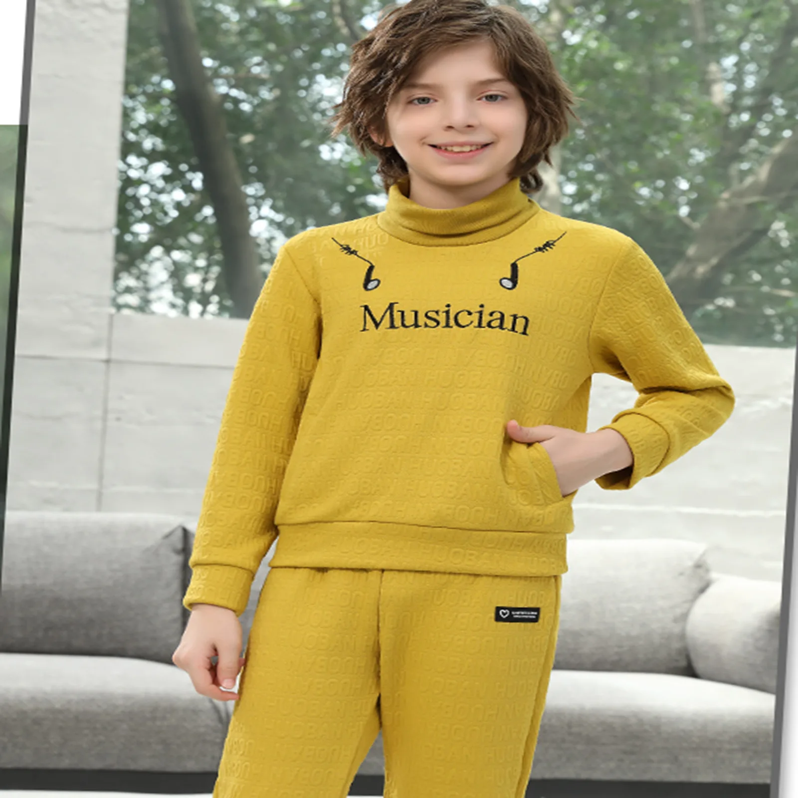 Hot Selling 2025 Autumn/Winter New Casual Boy Solid Color English Letter Set Hoodie Pants Sports Two Piece Set