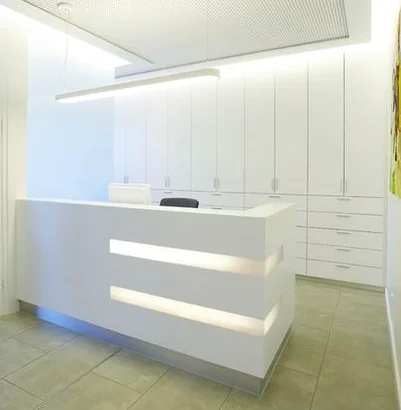 Acrylic Surface Surface White Gym Reception Desk Modern Fitness Center Front Table