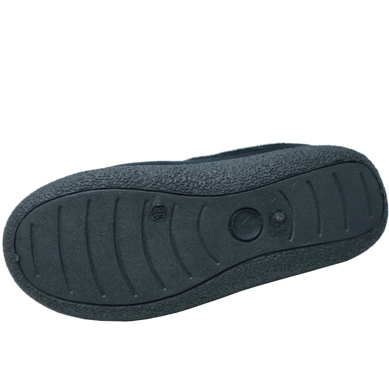 All black embroidered blue flowers nap cloth upper super-soft velvet lining  house slipper for old ladies