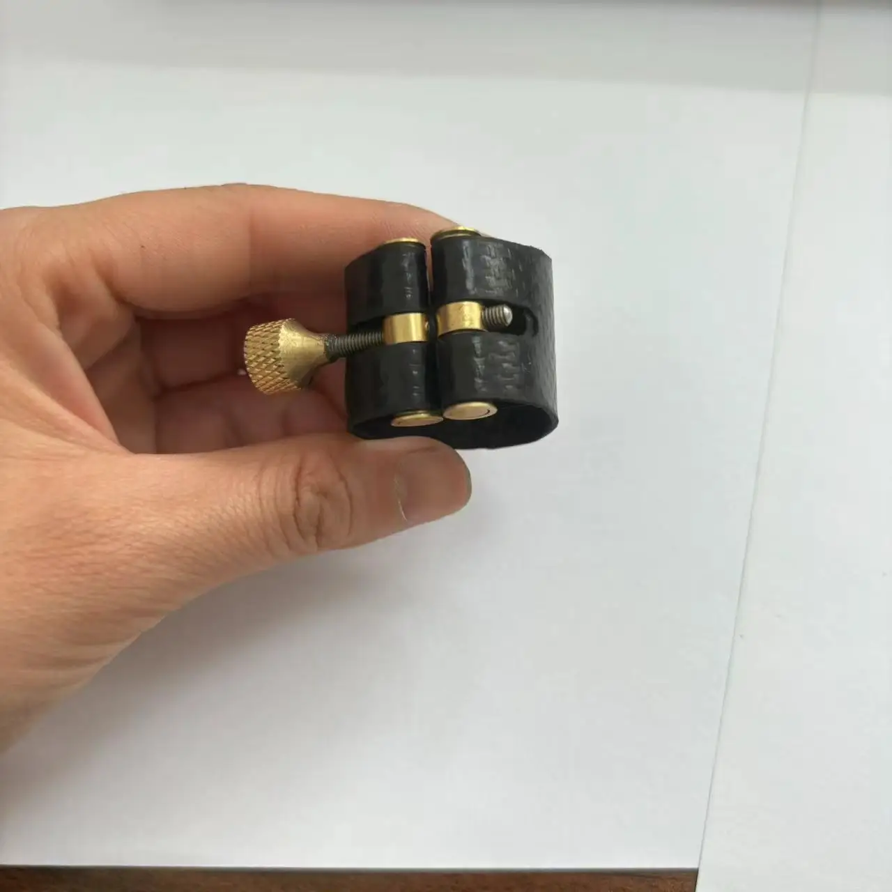 Whosale popular saxophone ligature accessories instrument